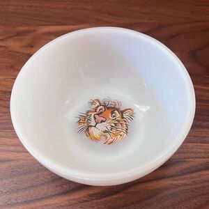 Fire King Anchor Hocking Tiger Esso Exxon Milk Glass Cereal Bowl Vintage